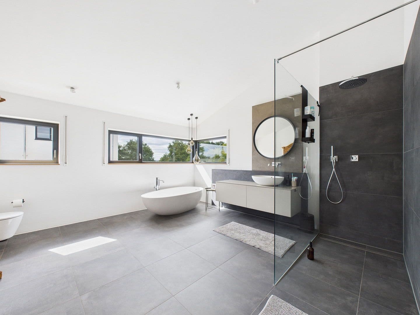 Predaj domu 205 m², pozemek 811 m², Magdalenastraße 14, Hilpoltstein, Bavorsko Predaj domu 205 m², pozemek 811 m², Magdalenastraße 14, Hilpoltstein, Bavorsko