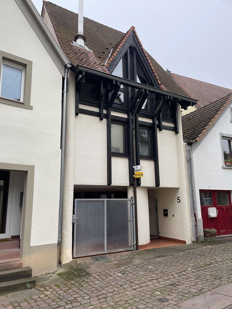 Predaj domu 120 m², pozemek 70 m², Färbergasse 5, Ettlingen, Bádensko-Wurttembersko Predaj domu 120 m², pozemek 70 m², Färbergasse 5, Ettlingen, Bádensko-Wurttembersko