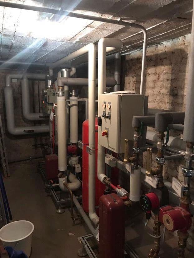 Predaj bytu 4-izbový 80 m², Berlin, Berlín Predaj bytu 4-izbový 80 m², Berlin, Berlín