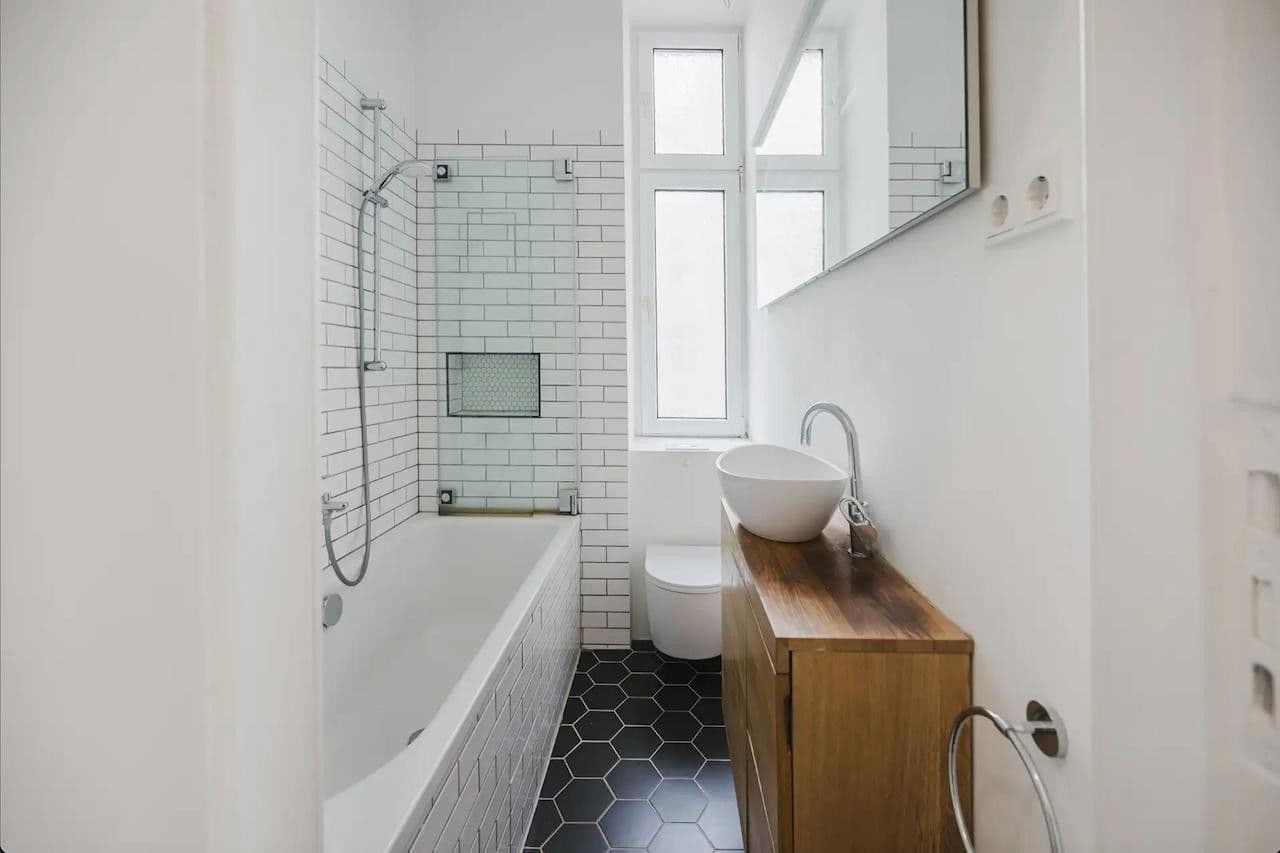 Predaj bytu 4-izbový 80 m², Berlin, Berlín Predaj bytu 4-izbový 80 m², Berlin, Berlín