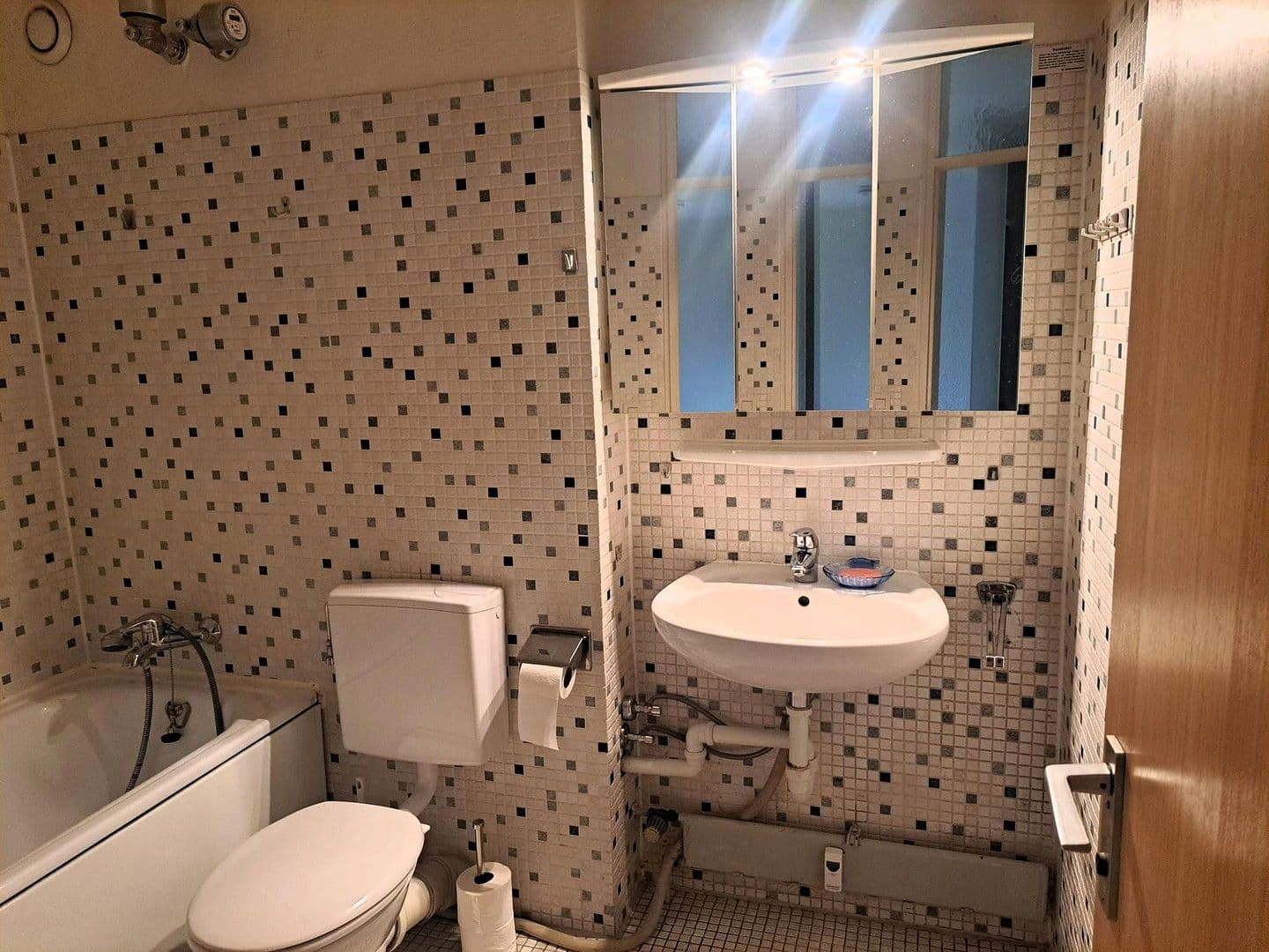 Predaj bytu 2-izbový 71 m², Wendelinusstr. 37, Bruchsal, Bádensko-Wurttembersko Predaj bytu 2-izbový 71 m², Wendelinusstr. 37, Bruchsal, Bádensko-Wurttembersko