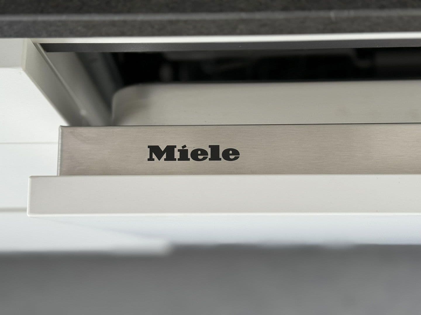 Predaj domu 150 m², pozemek 700 m², Buchen (Odenwald), Bádensko-Wurttembersko Predaj domu 150 m², pozemek 700 m², Buchen (Odenwald), Bádensko-Wurttembersko