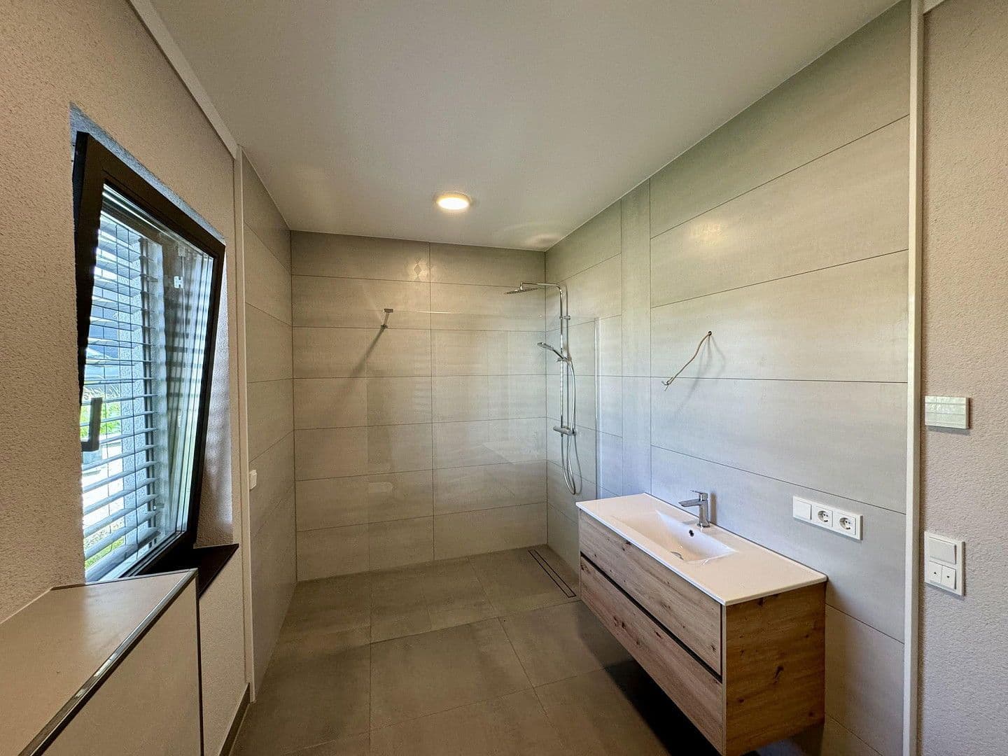 Predaj domu 150 m², pozemek 700 m², Buchen (Odenwald), Bádensko-Wurttembersko Predaj domu 150 m², pozemek 700 m², Buchen (Odenwald), Bádensko-Wurttembersko