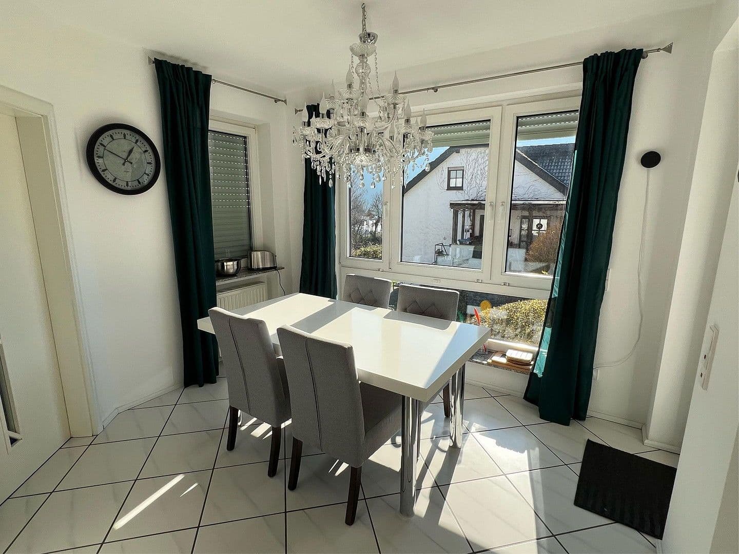 Predaj domu 304 m², pozemek 2.136 m², Traben-Trarbach, Porýnie-Falcko Predaj domu 304 m², pozemek 2.136 m², Traben-Trarbach, Porýnie-Falcko