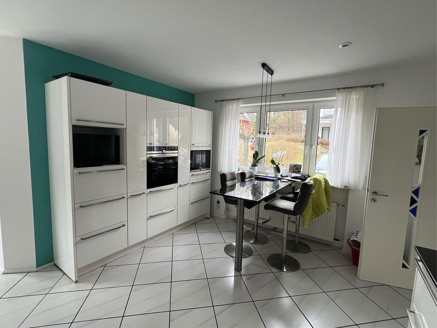 Predaj domu 304 m², pozemek 2.136 m², Traben-Trarbach, Porýnie-Falcko Predaj domu 304 m², pozemek 2.136 m², Traben-Trarbach, Porýnie-Falcko