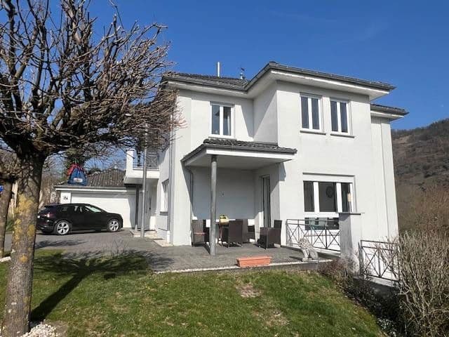 Predaj domu 304 m², pozemek 2.136 m², Traben-Trarbach, Porýnie-Falcko Predaj domu 304 m², pozemek 2.136 m², Traben-Trarbach, Porýnie-Falcko