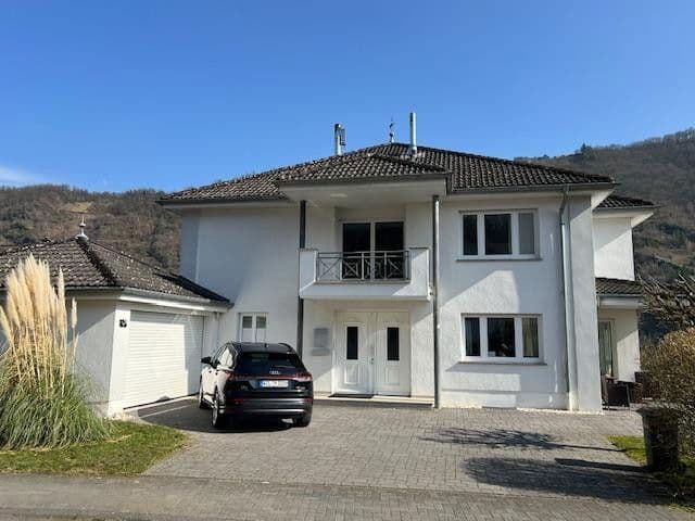 Predaj domu 304 m², pozemek 2.136 m², Traben-Trarbach, Porýnie-Falcko Predaj domu 304 m², pozemek 2.136 m², Traben-Trarbach, Porýnie-Falcko