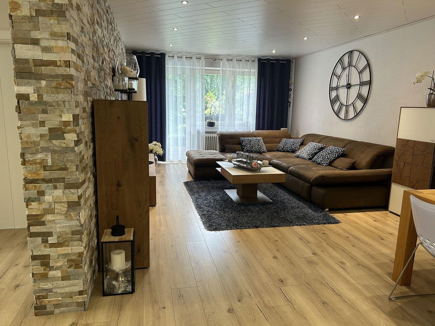 Predaj bytu 4-izbový 107 m², Oerlinghausen, Severné Porýnie - Westfálsko Predaj bytu 4-izbový 107 m², Oerlinghausen, Severné Porýnie - Westfálsko