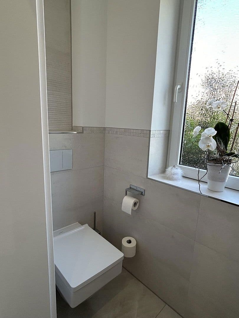 Predaj bytu 4-izbový 107 m², Oerlinghausen, Severné Porýnie - Westfálsko Predaj bytu 4-izbový 107 m², Oerlinghausen, Severné Porýnie - Westfálsko