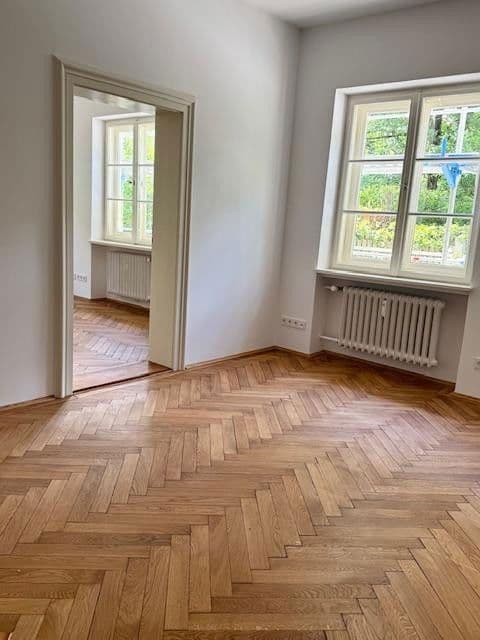 Prenájom kancelárie 162 m², Karl-Theodor-Strasse 18, München, Bavorsko Prenájom kancelárie 162 m², Karl-Theodor-Strasse 18, München, Bavorsko