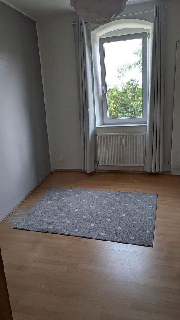 Prenájom bytu 4-izbový 89 m², Kaufering, Bavorsko Prenájom bytu 4-izbový 89 m², Kaufering, Bavorsko