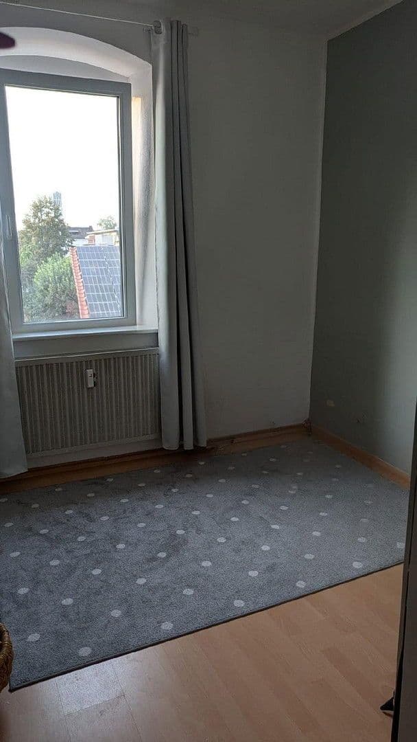 Prenájom bytu 4-izbový 89 m², Kaufering, Bavorsko Prenájom bytu 4-izbový 89 m², Kaufering, Bavorsko