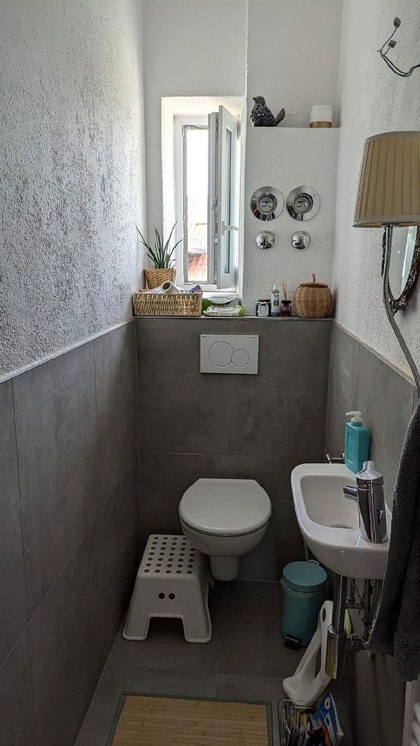 Prenájom bytu 4-izbový 89 m², Kaufering, Bavorsko Prenájom bytu 4-izbový 89 m², Kaufering, Bavorsko