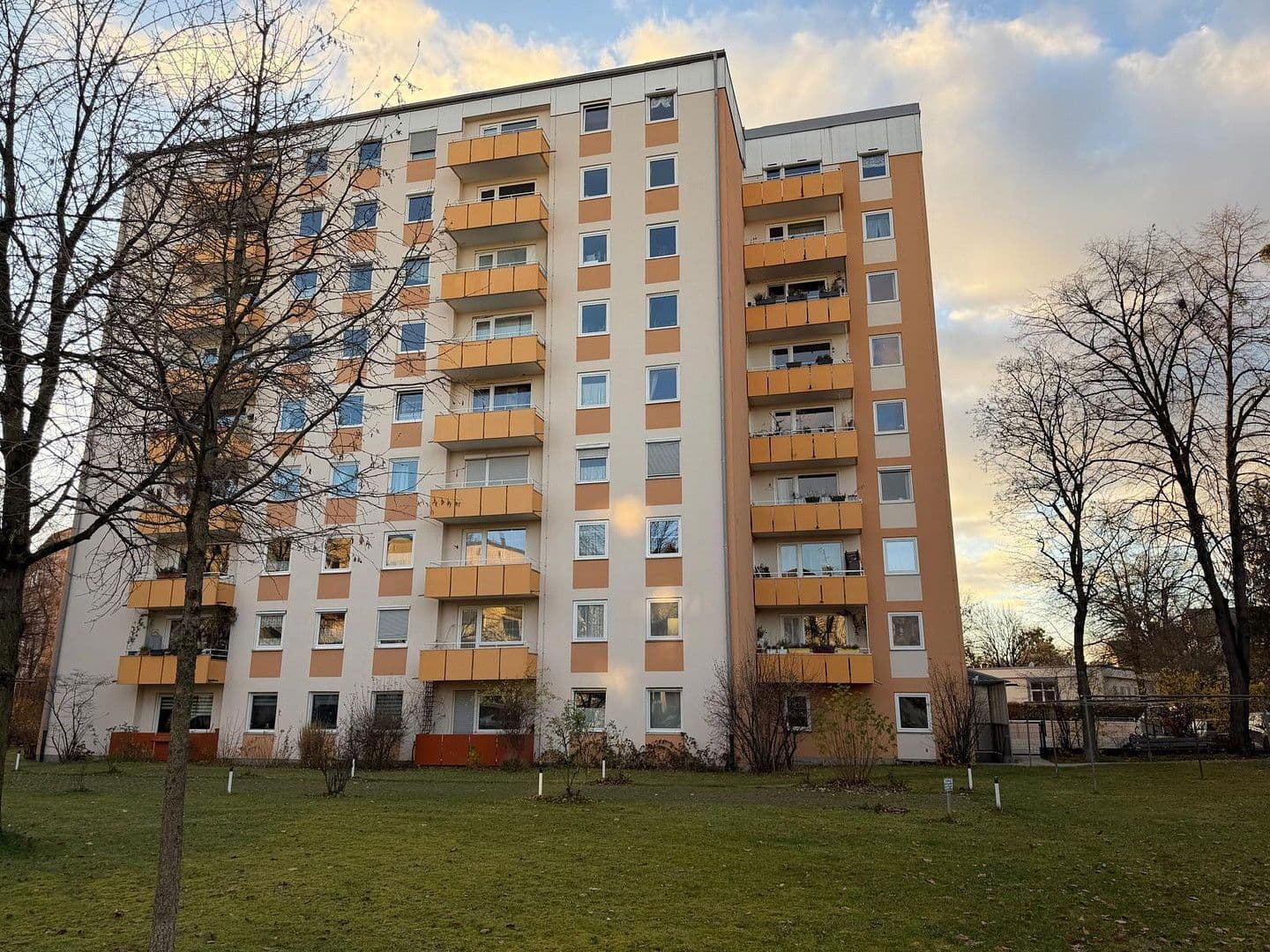 Predaj bytu 2-izbový 81 m², München, Bavorsko Predaj bytu 2-izbový 81 m², München, Bavorsko