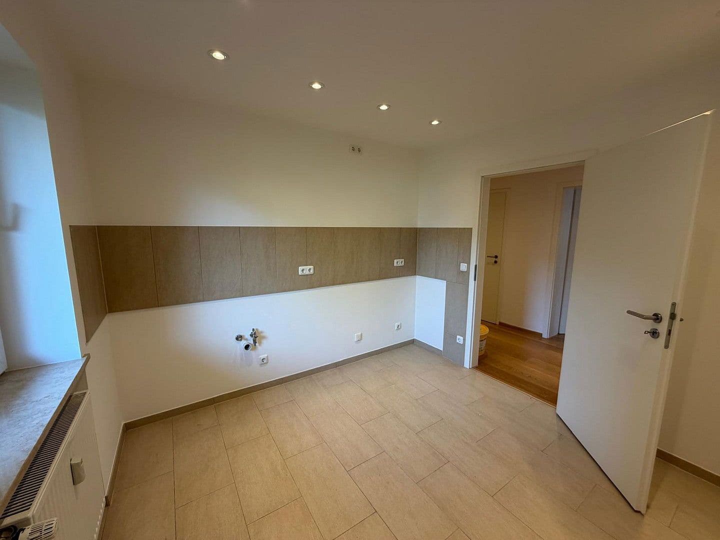 Predaj bytu 2-izbový 81 m², München, Bavorsko Predaj bytu 2-izbový 81 m², München, Bavorsko