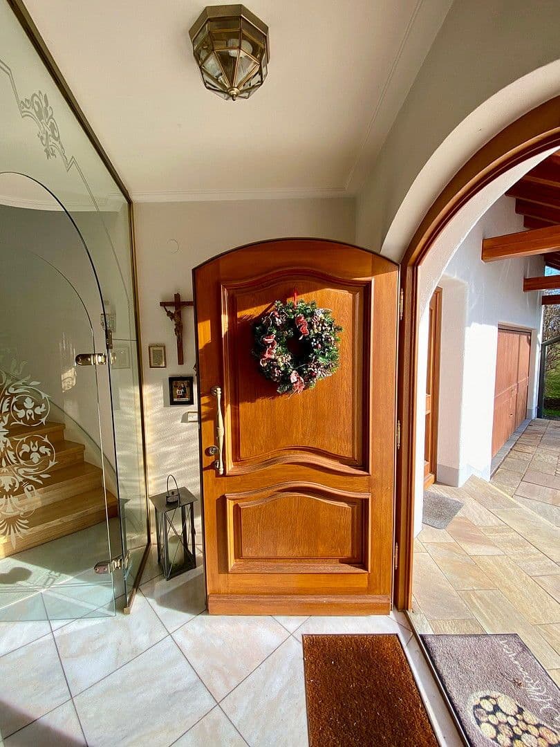 Predaj domu 280 m², pozemek 2.261 m², Bad Wörishofen, Bavorsko Predaj domu 280 m², pozemek 2.261 m², Bad Wörishofen, Bavorsko