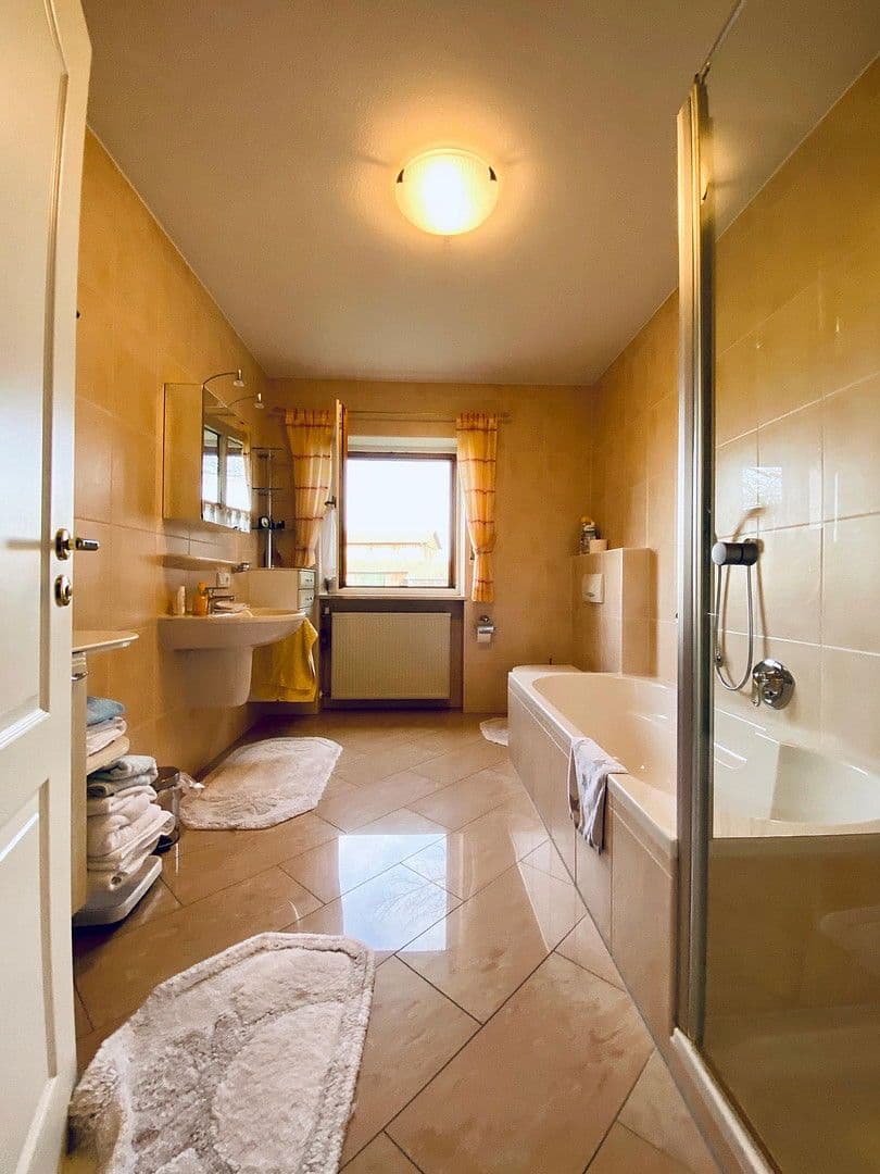 Predaj domu 280 m², pozemek 2.261 m², Bad Wörishofen, Bavorsko Predaj domu 280 m², pozemek 2.261 m², Bad Wörishofen, Bavorsko