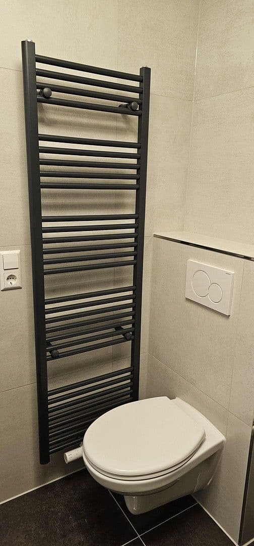 Prenájom bytu 1-izbový 24 m², Großbettlingen, Bádensko-Wurttembersko Prenájom bytu 1-izbový 24 m², Großbettlingen, Bádensko-Wurttembersko