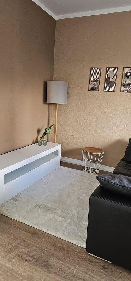 Prenájom bytu 1-izbový 24 m², Großbettlingen, Bádensko-Wurttembersko Prenájom bytu 1-izbový 24 m², Großbettlingen, Bádensko-Wurttembersko