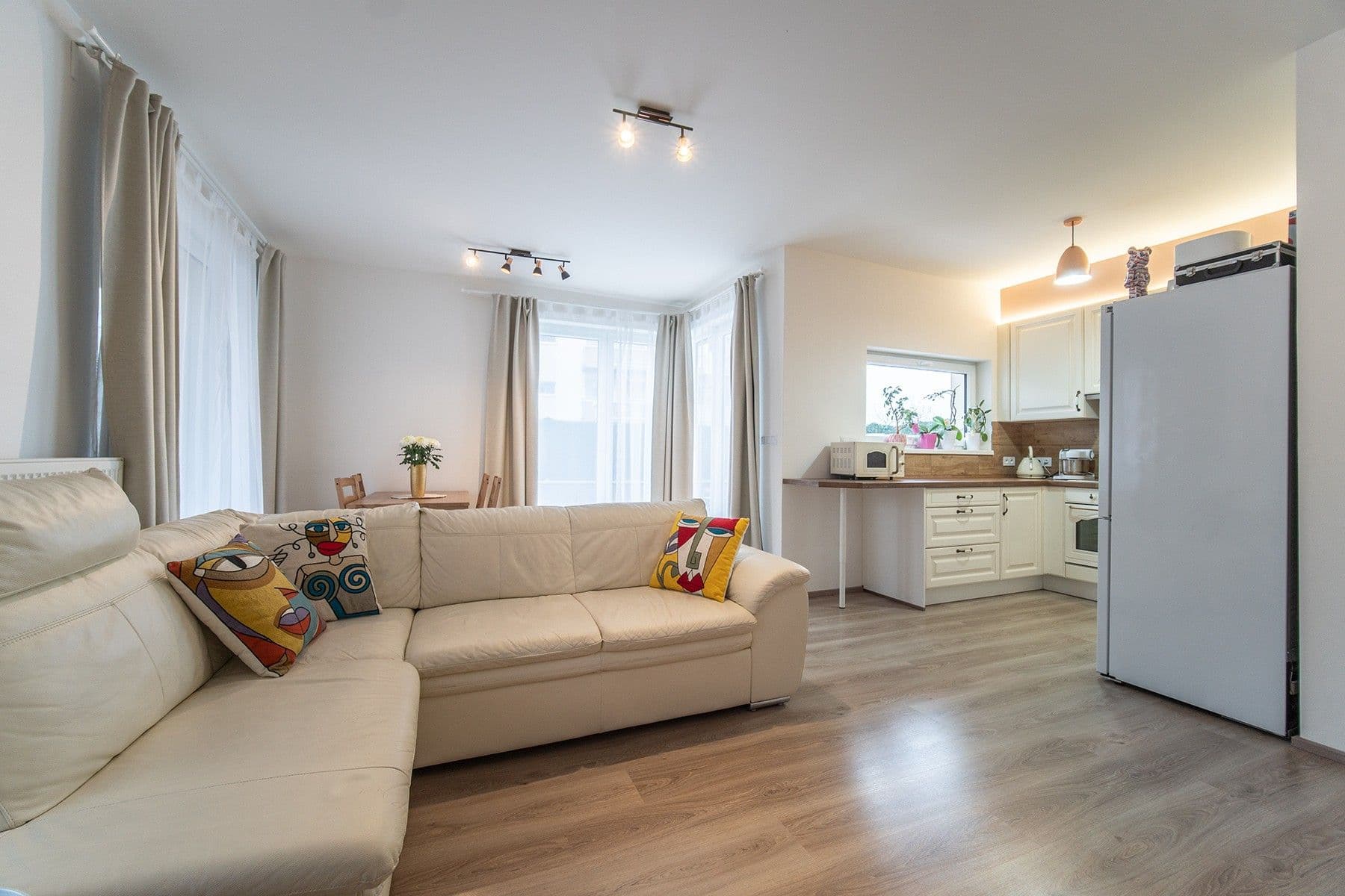 Prenájom bytu 2-izbový 63 m², Toufarova, Praha, Praha Prenájom bytu 2-izbový 63 m², Toufarova, Praha, Praha