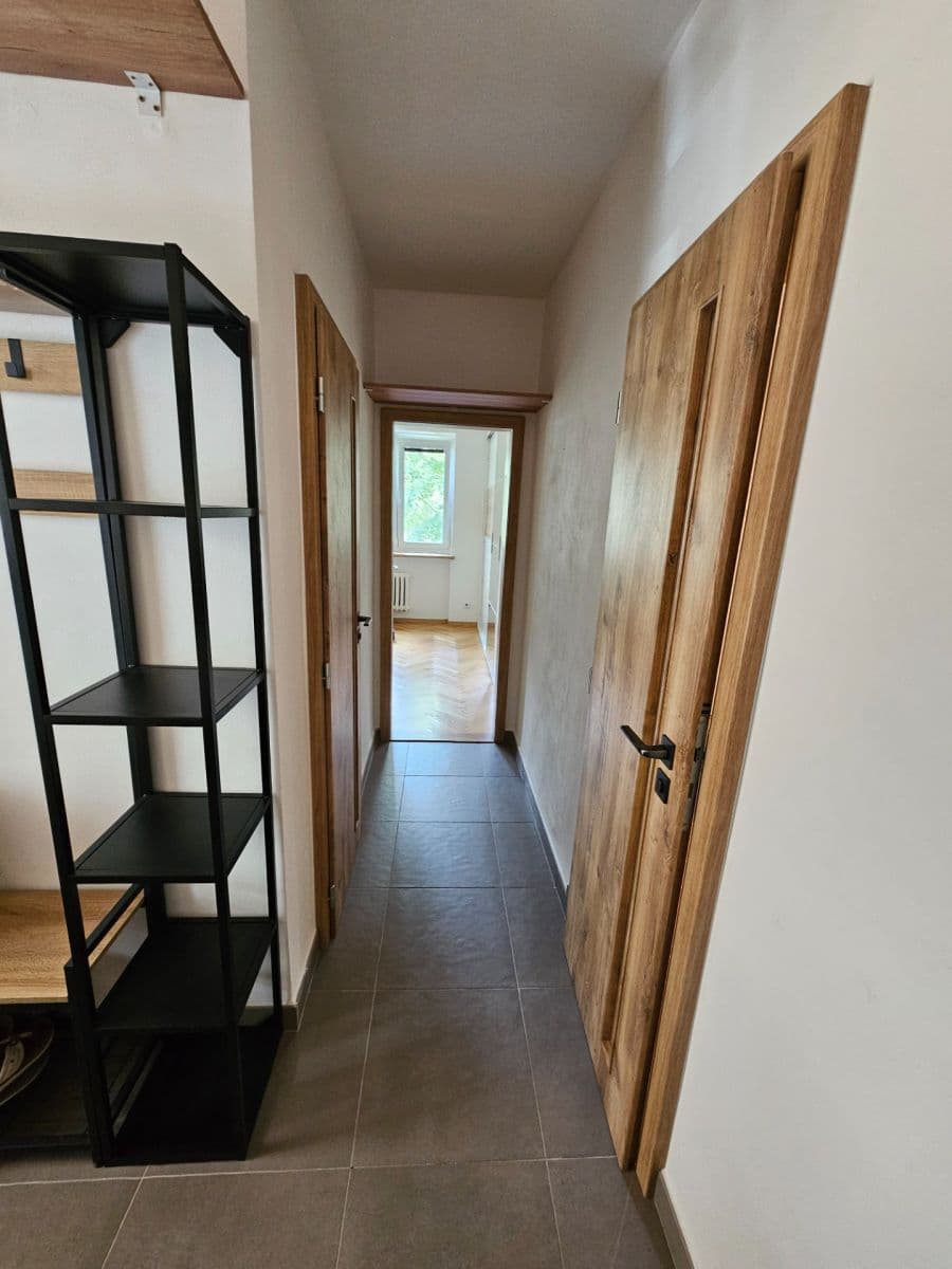 Prenájom bytu 2-izbový 58 m², Na Poustkách, Praha, Praha Prenájom bytu 2-izbový 58 m², Na Poustkách, Praha, Praha