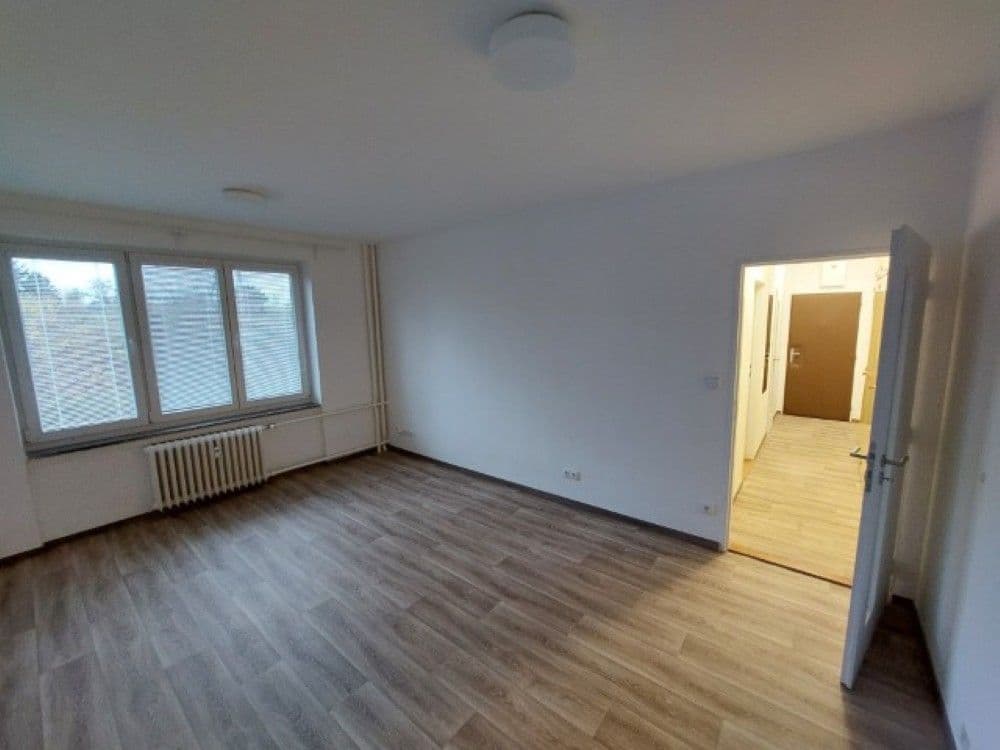 Prenájom bytu 1-izbový 43 m², Lužická, Brno, Jihomoravský kraj Prenájom bytu 1-izbový 43 m², Lužická, Brno, Jihomoravský kraj