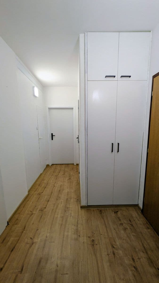 Predaj bytu 2-izbový 52 m², Čsl. armády, Šumperk, Olomoucký kraj Predaj bytu 2-izbový 52 m², Čsl. armády, Šumperk, Olomoucký kraj