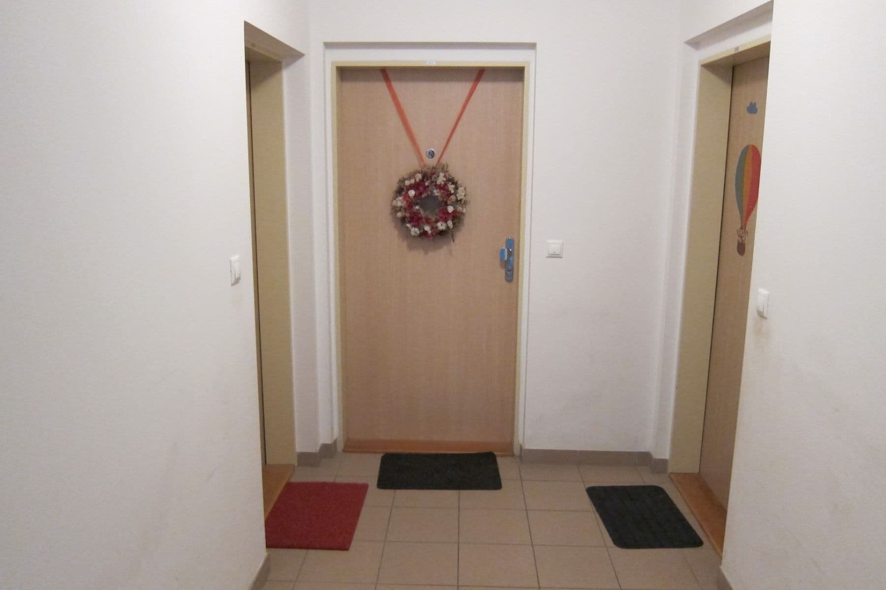 Prenájom bytu 2-izbový 48 m², Za Mototechnou, Praha, Praha Prenájom bytu 2-izbový 48 m², Za Mototechnou, Praha, Praha