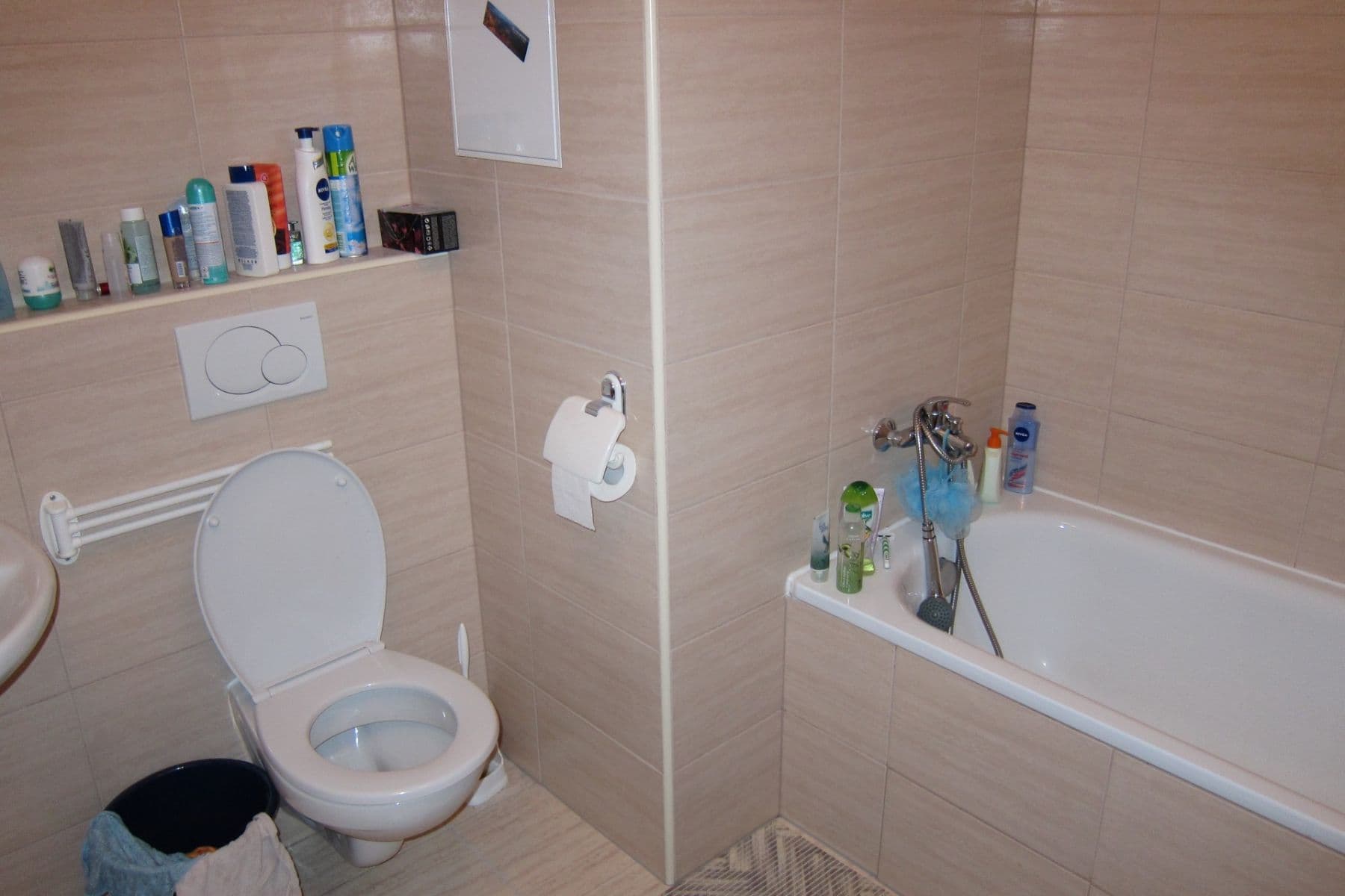 Prenájom bytu 2-izbový 48 m², Za Mototechnou, Praha, Praha Prenájom bytu 2-izbový 48 m², Za Mototechnou, Praha, Praha