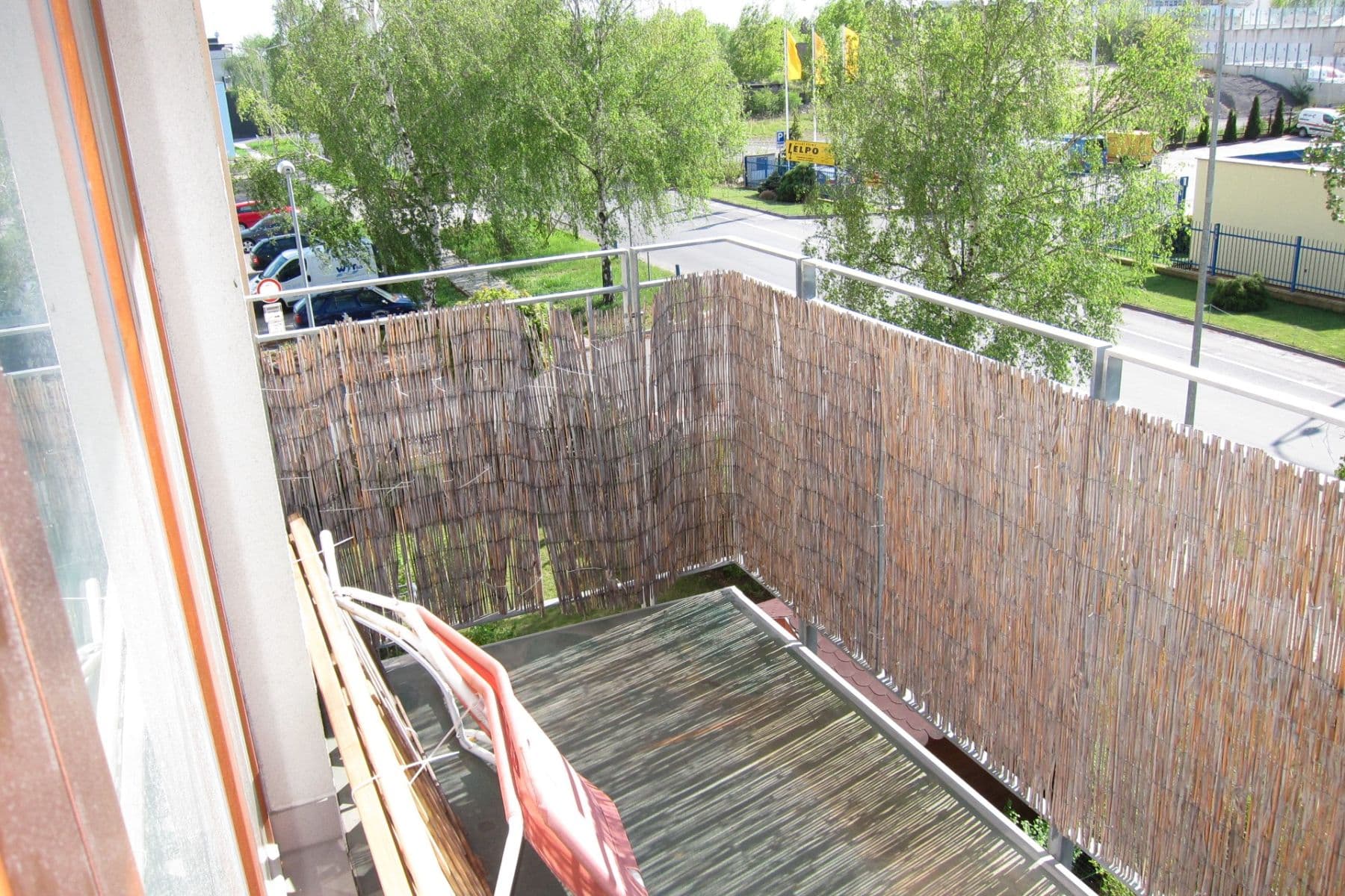 Prenájom bytu 2-izbový 48 m², Za Mototechnou, Praha, Praha Prenájom bytu 2-izbový 48 m², Za Mototechnou, Praha, Praha