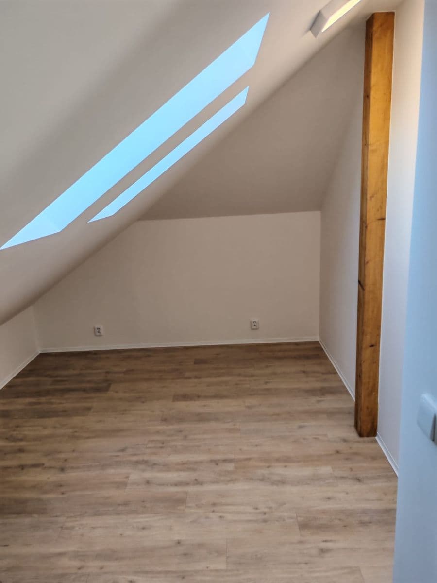 Prenájom bytu 2-izbový 67 m², U Vysočanského pivovaru, Praha, Praha Prenájom bytu 2-izbový 67 m², U Vysočanského pivovaru, Praha, Praha