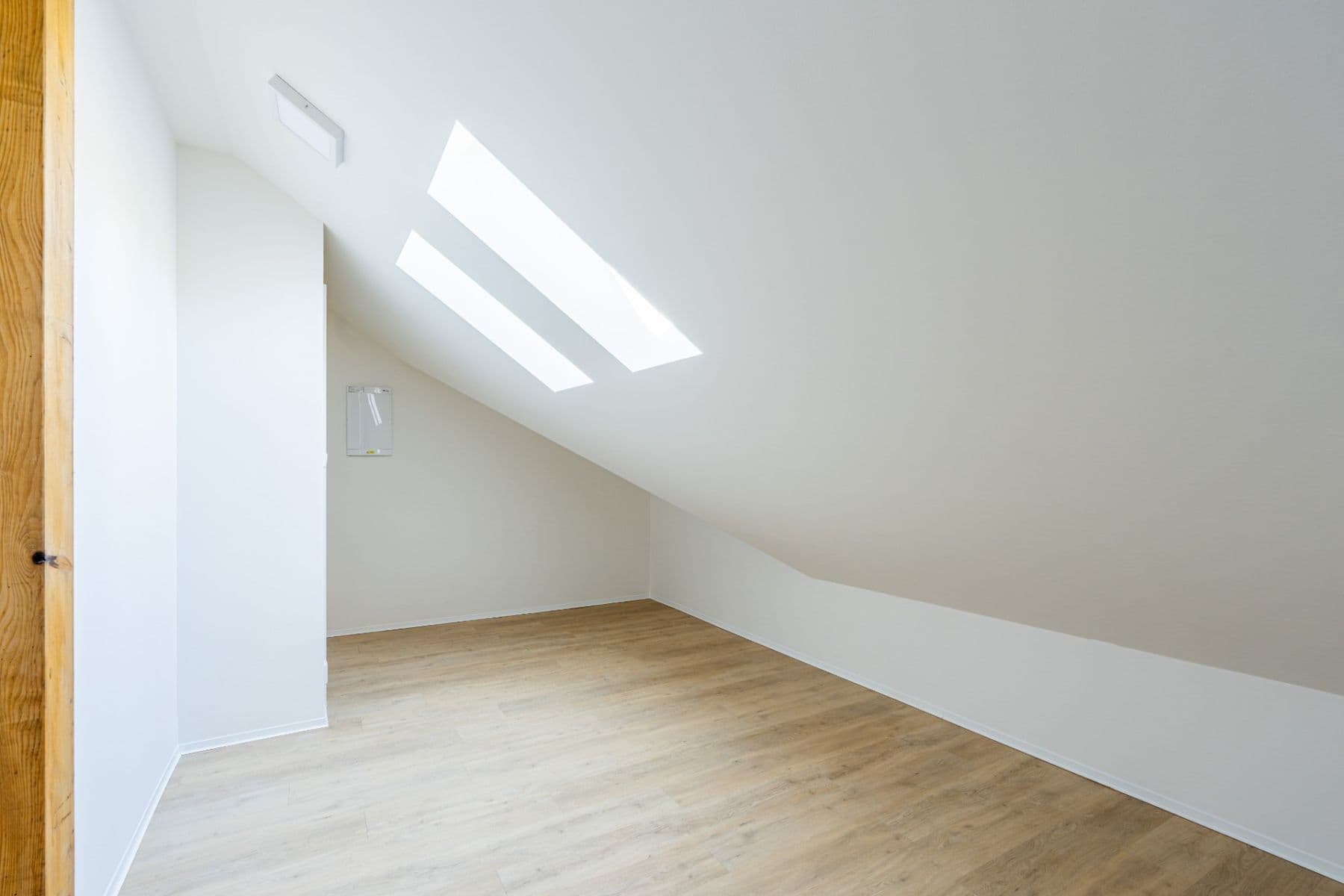 Prenájom bytu 2-izbový 67 m², U Vysočanského pivovaru, Praha, Praha Prenájom bytu 2-izbový 67 m², U Vysočanského pivovaru, Praha, Praha