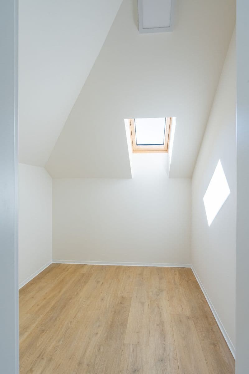 Prenájom bytu 2-izbový 67 m², U Vysočanského pivovaru, Praha, Praha Prenájom bytu 2-izbový 67 m², U Vysočanského pivovaru, Praha, Praha