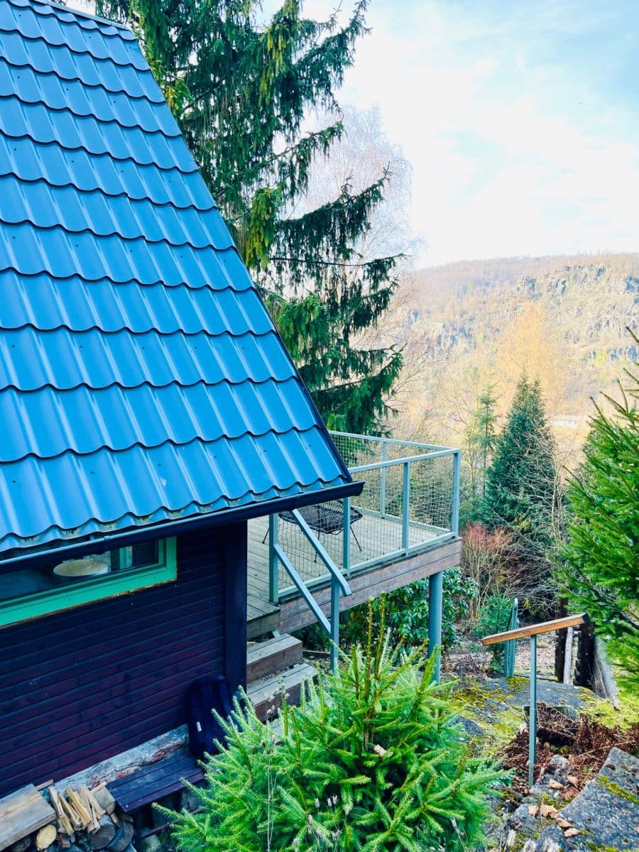 Predaj rekreačného objektu 56 m², pozemek 1.100 m², Nižbor, Středočeský kraj Predaj rekreačného objektu 56 m², pozemek 1.100 m², Nižbor, Středočeský kraj