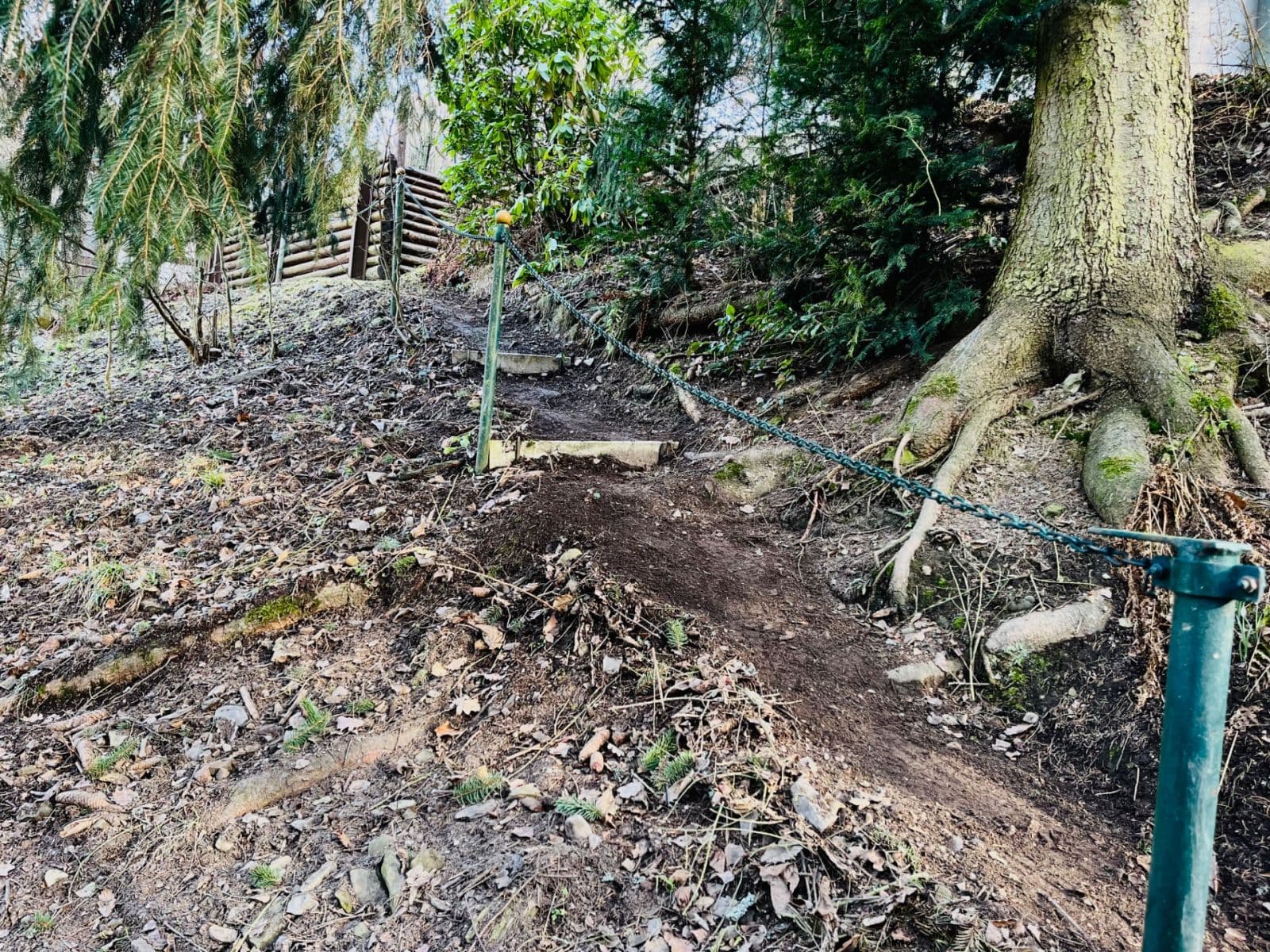 Predaj rekreačného objektu 56 m², pozemek 1.100 m², Nižbor, Středočeský kraj Predaj rekreačného objektu 56 m², pozemek 1.100 m², Nižbor, Středočeský kraj