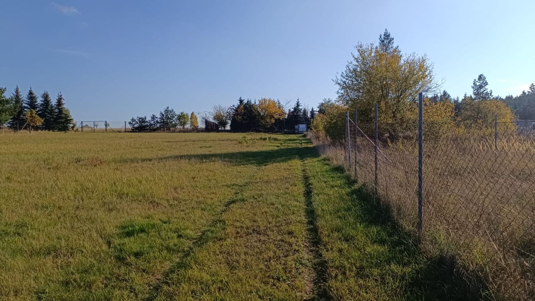 Predaj pozemku 1.649 m², Unhošť, Středočeský kraj Predaj pozemku 1.649 m², Unhošť, Středočeský kraj