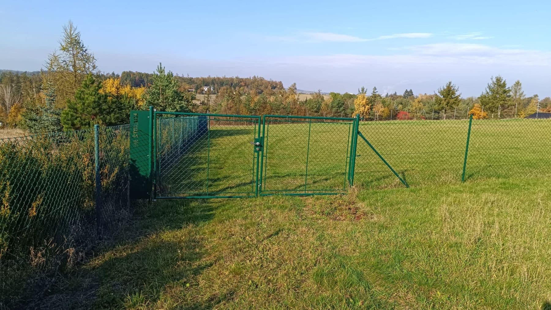 Predaj pozemku 1.649 m², Unhošť, Středočeský kraj Predaj pozemku 1.649 m², Unhošť, Středočeský kraj