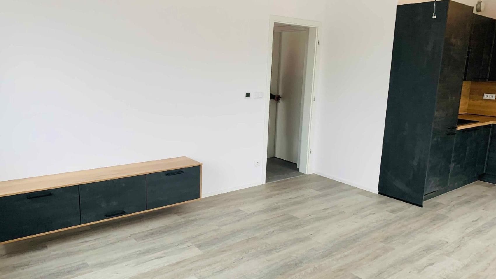 Prenájom bytu 2-izbový 53 m², Bobnická, Nymburk, Středočeský kraj Prenájom bytu 2-izbový 53 m², Bobnická, Nymburk, Středočeský kraj