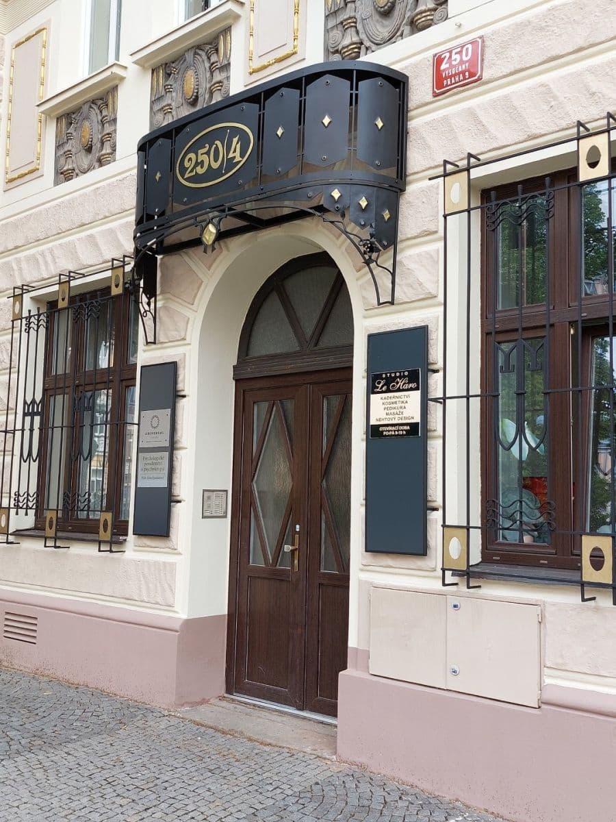 Prenájom bytu 3-izbový 82 m², Krátkého, Praha, Praha Prenájom bytu 3-izbový 82 m², Krátkého, Praha, Praha