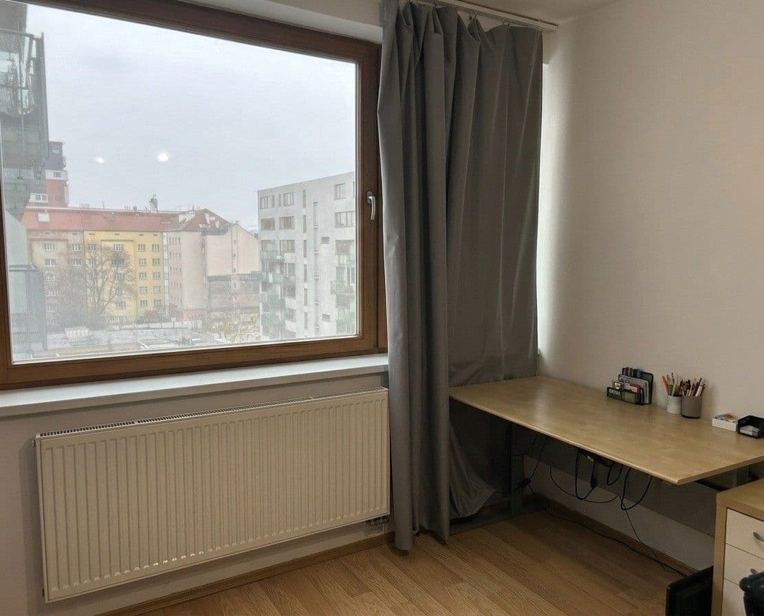 Prenájom bytu 1-izbový 33 m², Osadní, Praha, Praha Prenájom bytu 1-izbový 33 m², Osadní, Praha, Praha