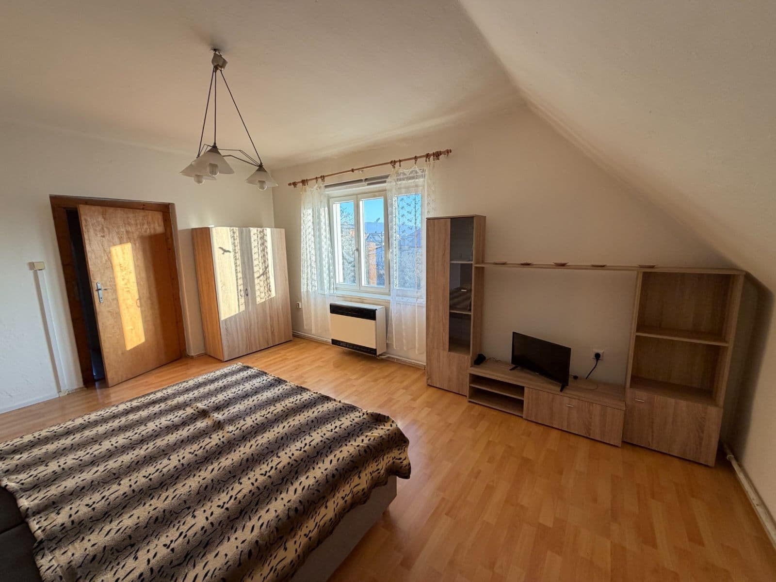 Predaj bytu 4-izbový 125 m², Pražská, Lety, Středočeský kraj Predaj bytu 4-izbový 125 m², Pražská, Lety, Středočeský kraj