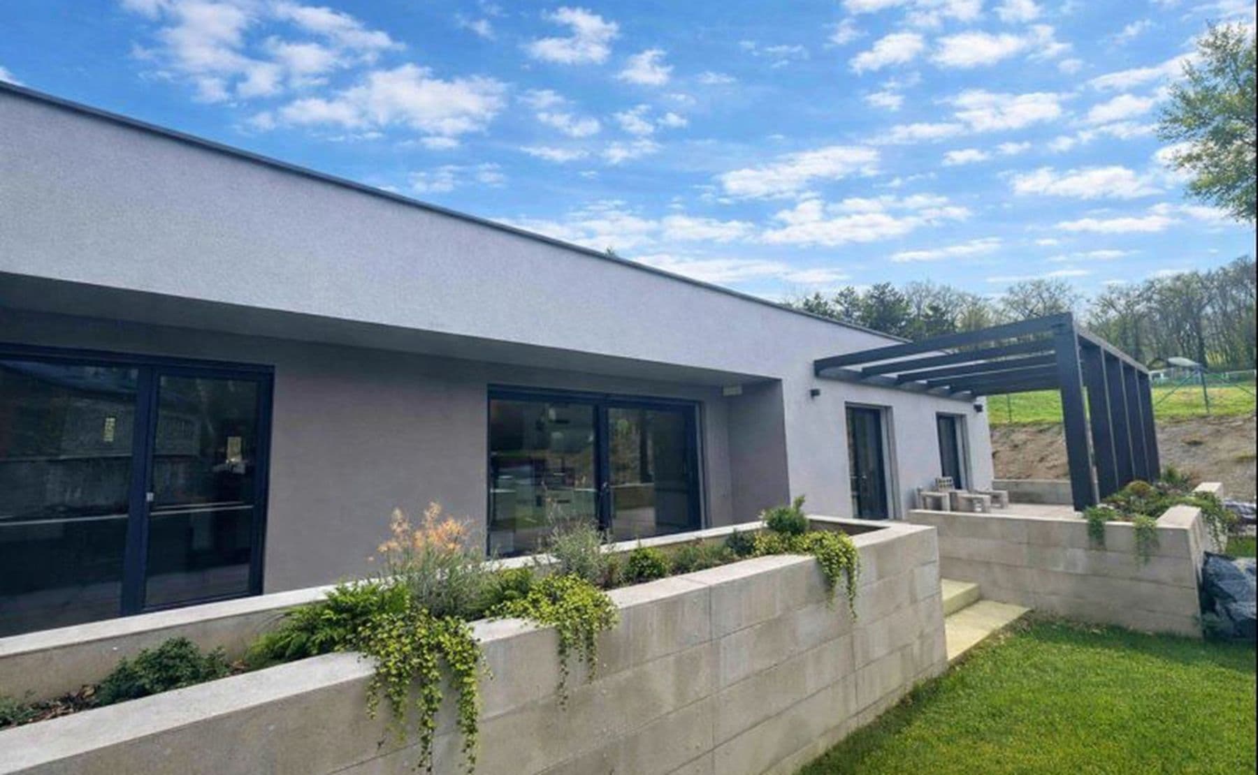 Predaj domu 216 m², pozemek 1.094 m², Výdušná, Ostrava, Moravskoslezský kraj Predaj domu 216 m², pozemek 1.094 m², Výdušná, Ostrava, Moravskoslezský kraj