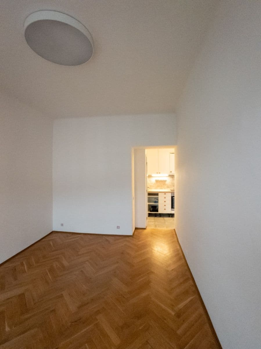 Prenájom bytu 2-izbový 46 m², Kodaňská, Praha, Praha Prenájom bytu 2-izbový 46 m², Kodaňská, Praha, Praha