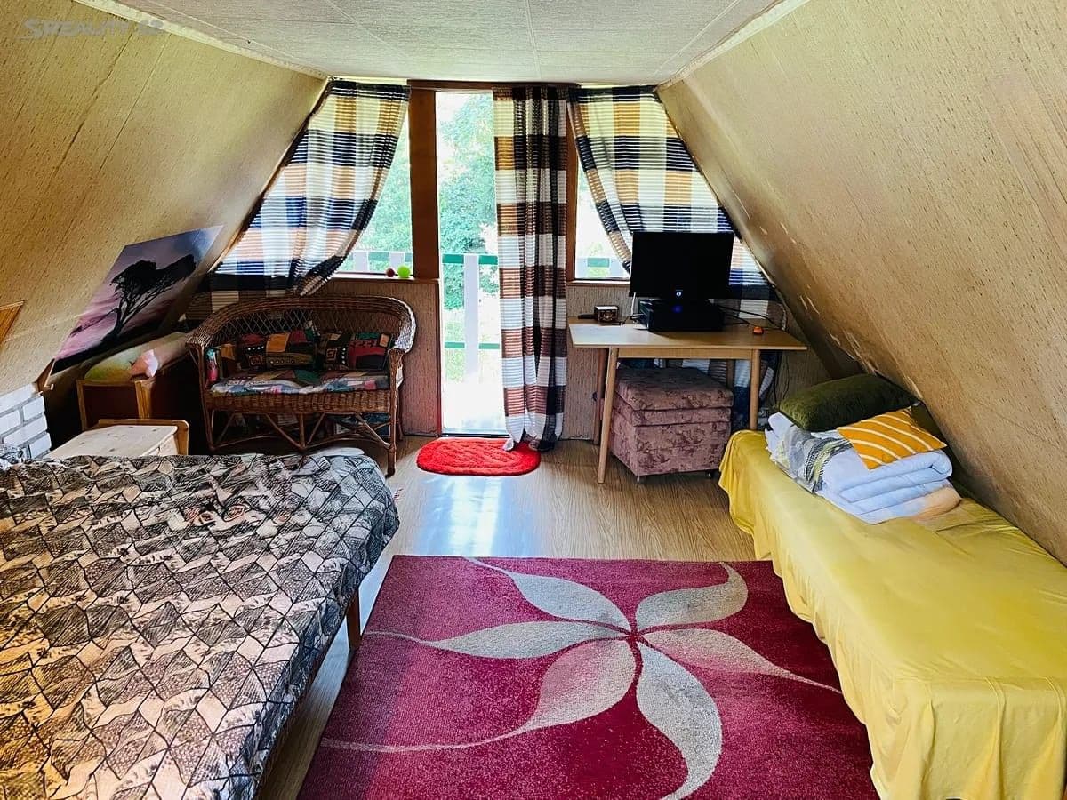 Prenájom rekreačného objektu 45 m², pozemek 380 m², Střední, Starý Plzenec, Plzeňský kraj Prenájom rekreačného objektu 45 m², pozemek 380 m², Střední, Starý Plzenec, Plzeňský kraj