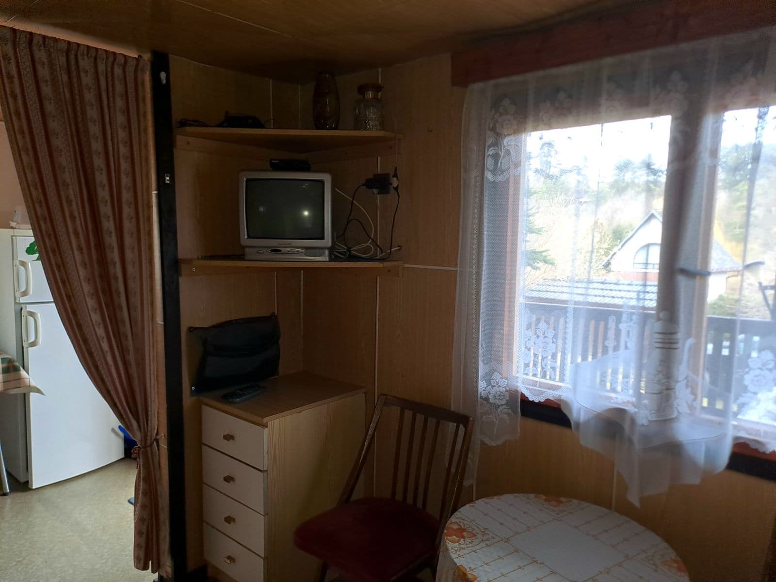 Predaj rekreačného objektu 38 m², pozemek 378 m², Týn nad Vltavou, Jihočeský kraj Predaj rekreačného objektu 38 m², pozemek 378 m², Týn nad Vltavou, Jihočeský kraj