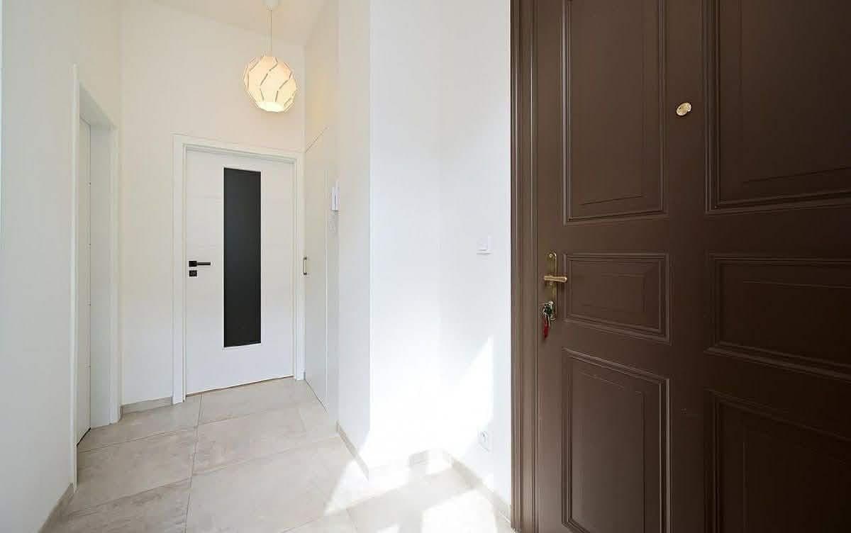 Prenájom bytu 1-izbový 56 m², Pivovarská, Praha, Praha Prenájom bytu 1-izbový 56 m², Pivovarská, Praha, Praha