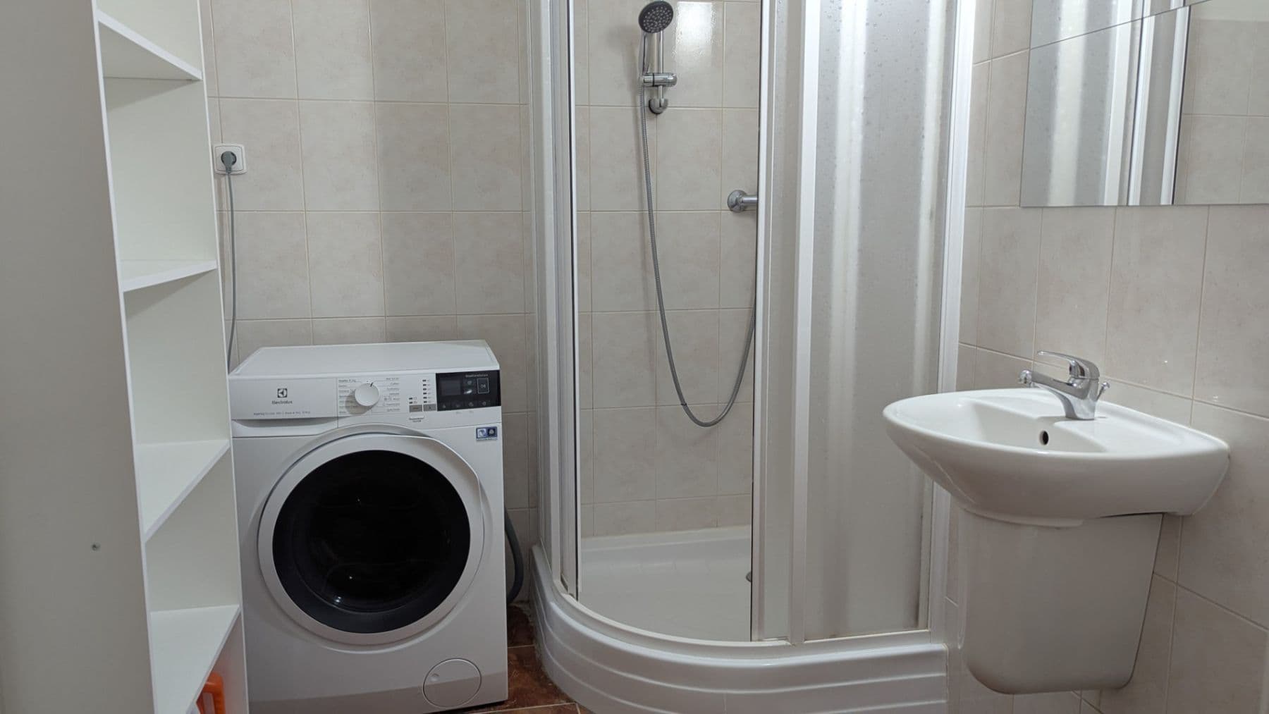 Prenájom bytu 2-izbový 62 m², Na Lávce, Praha, Praha Prenájom bytu 2-izbový 62 m², Na Lávce, Praha, Praha