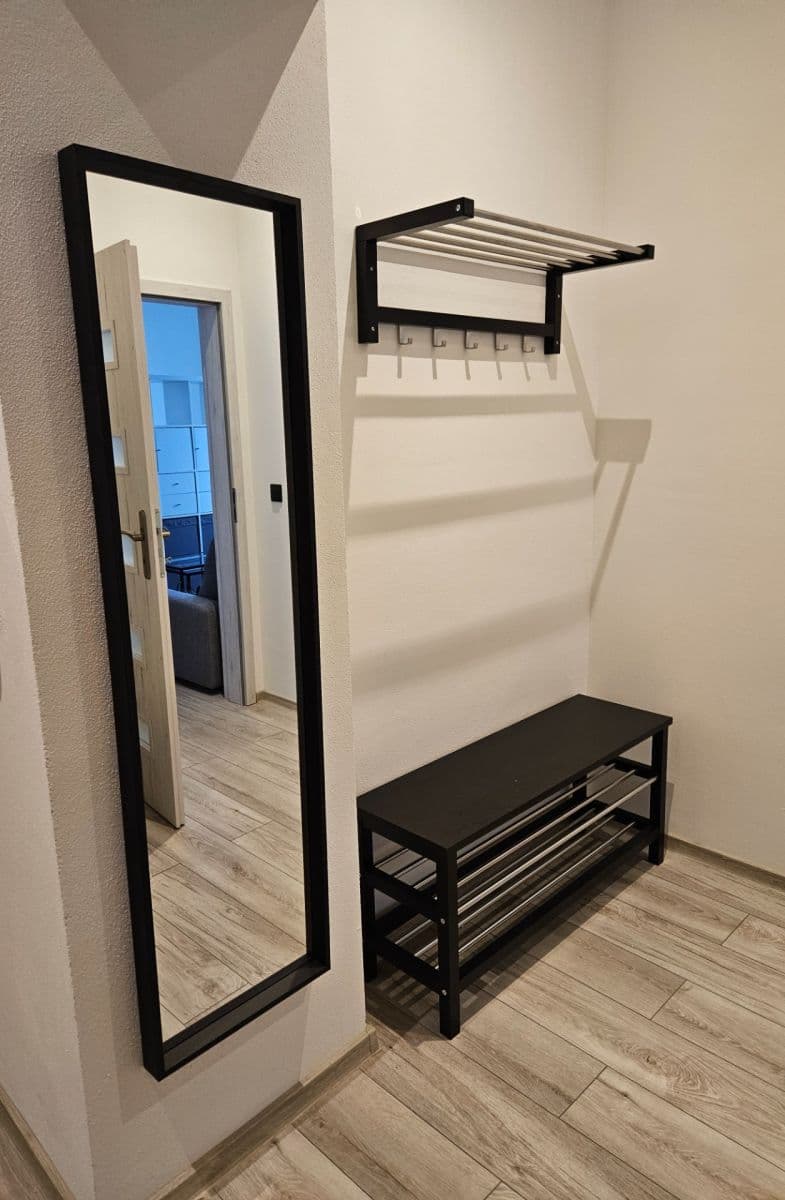 Prenájom bytu 2-izbový 46 m², Lobezská, Plzeň, Plzeňský kraj Prenájom bytu 2-izbový 46 m², Lobezská, Plzeň, Plzeňský kraj