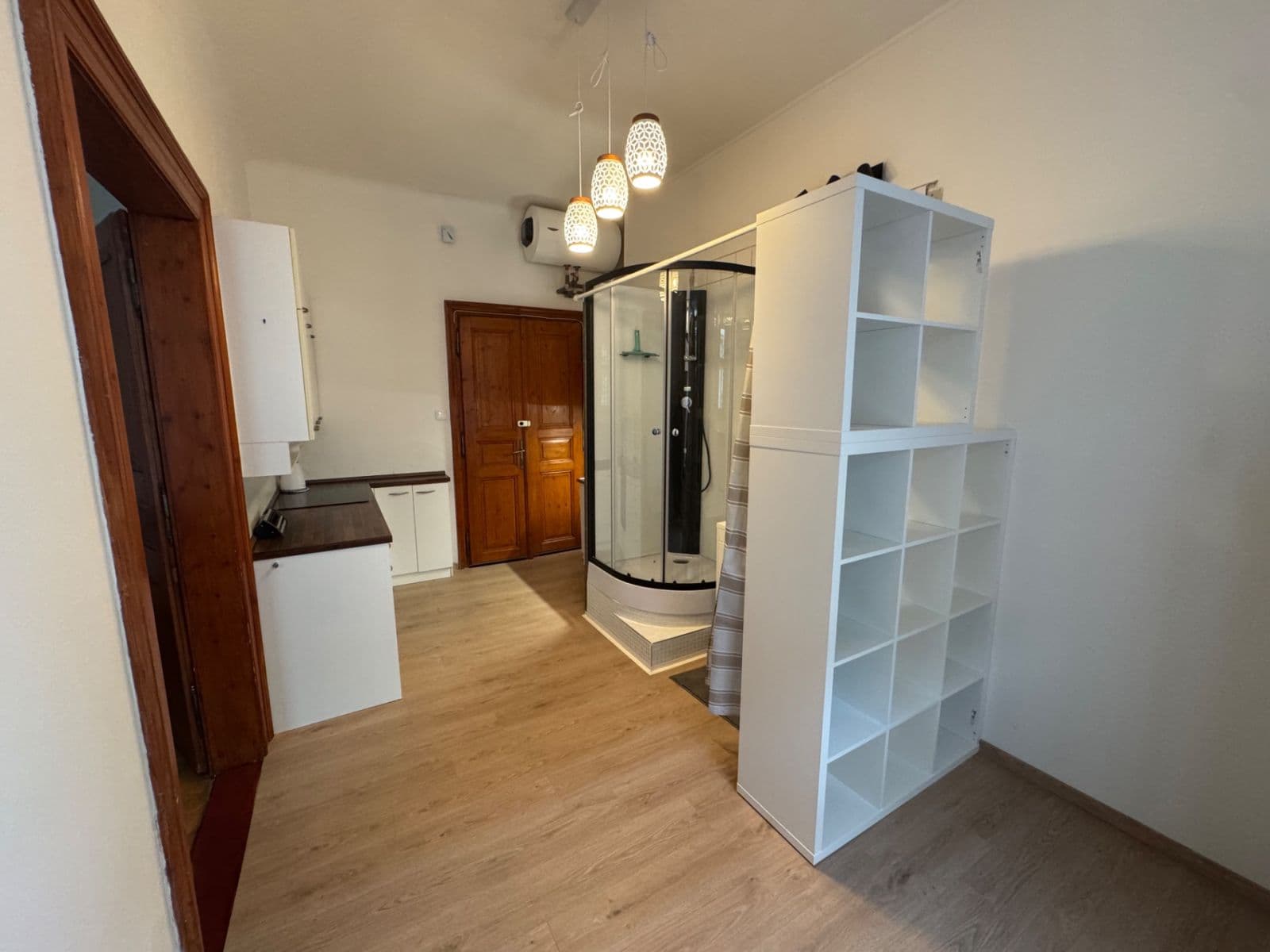 Prenájom bytu 1-izbový 49 m², Slezská, Praha, Praha Prenájom bytu 1-izbový 49 m², Slezská, Praha, Praha