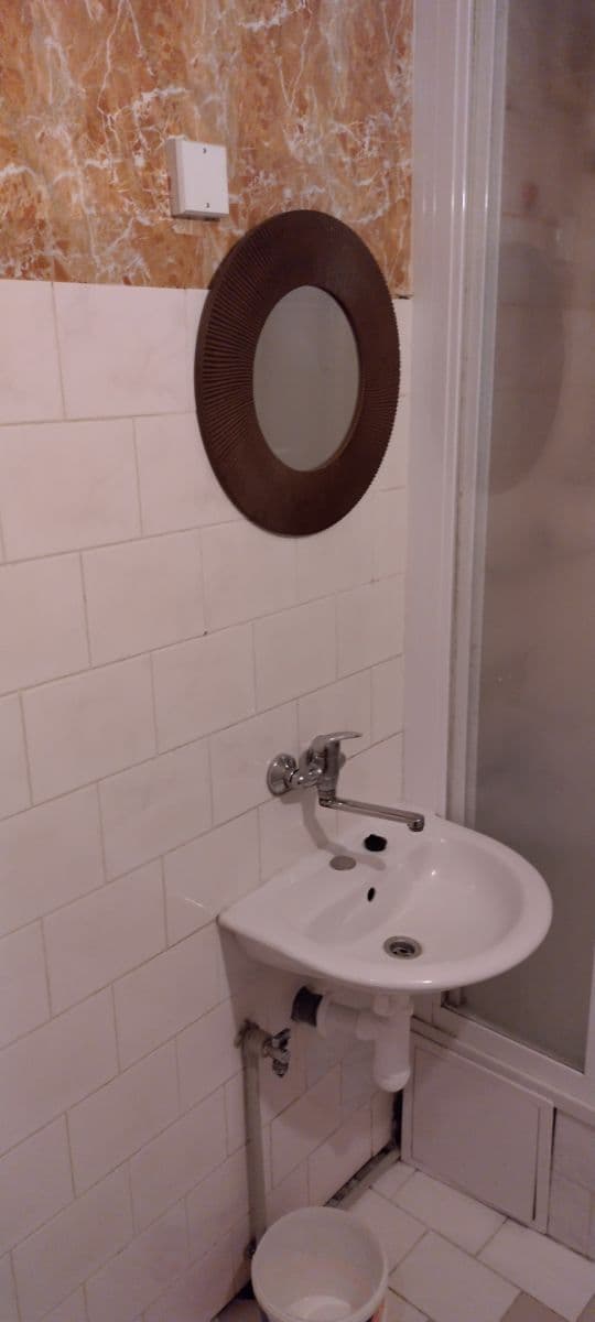 Predaj bytu 2-izbový 42 m², Mendelova, Praha, Praha Predaj bytu 2-izbový 42 m², Mendelova, Praha, Praha